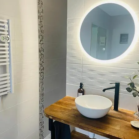 Cosy Neuf بيت للعطل Ecques